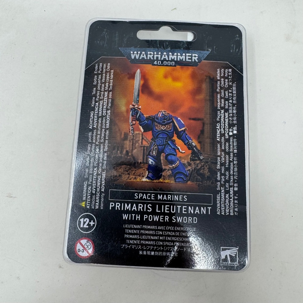 Warhammer 40k Space Marines Primaris Lieutenant with Power Sword Games Workshop